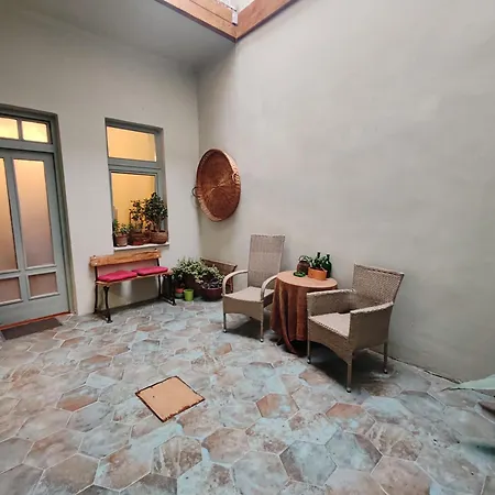 Apartman Nagyflow2 *